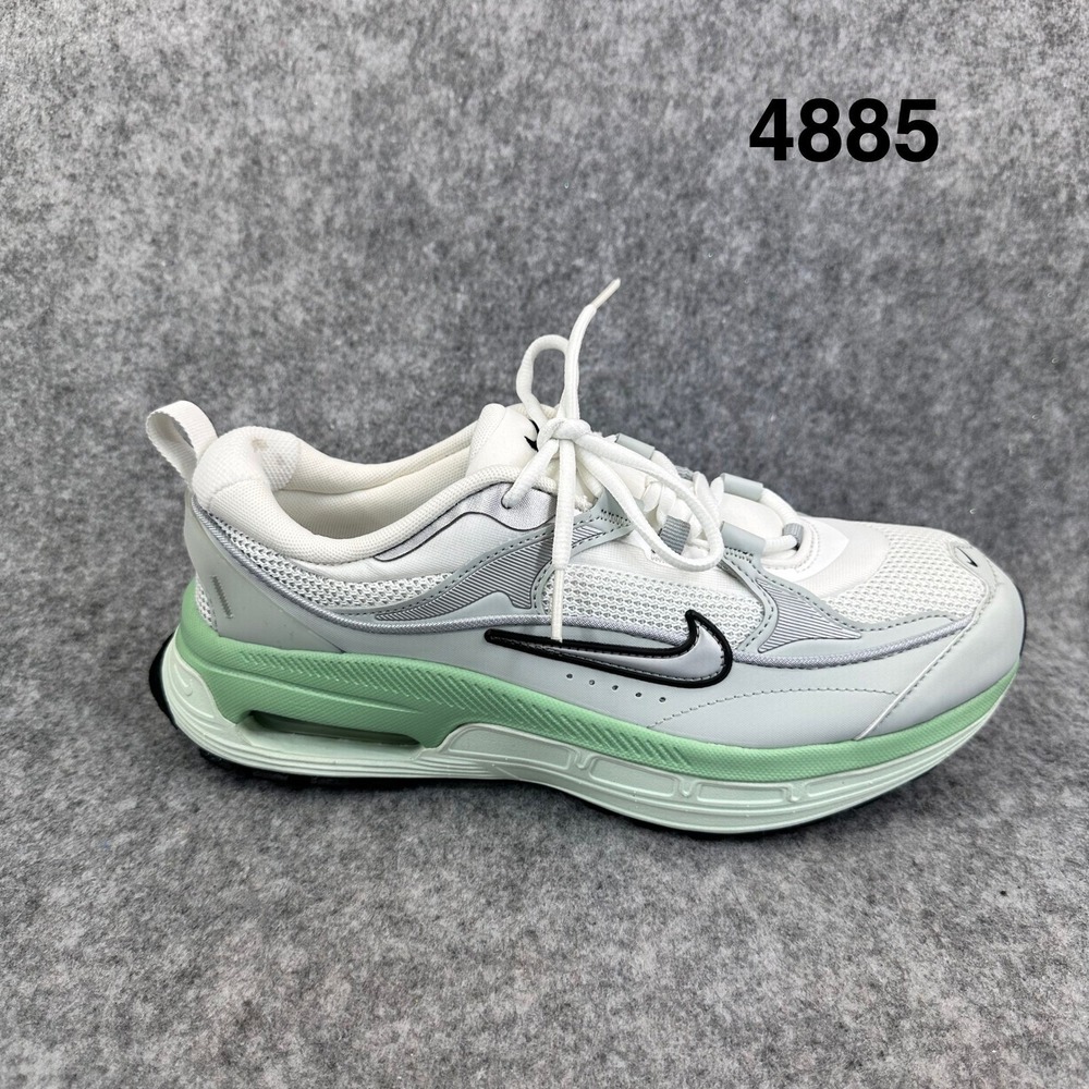Nike Air Max Bliss Womens Size 9 Summit White Green DH5128-103 Lifestyle Sneaker